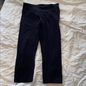 Lululemon Wunder Under Crop Pants